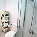 Apartment Caldas Da Rainha's & White *