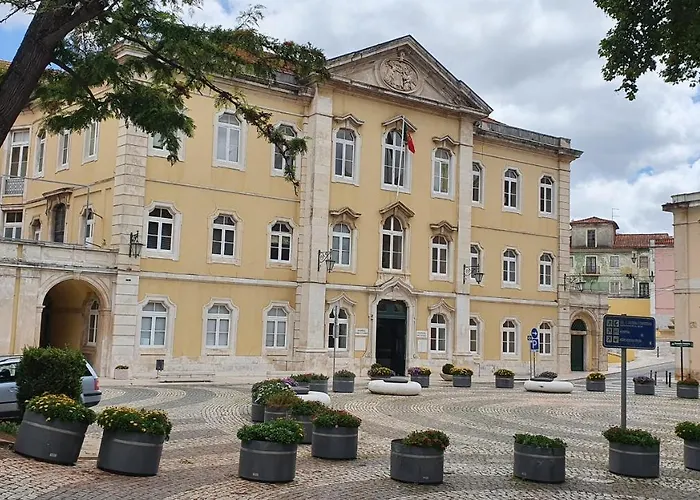 公寓 Caldas Da Rainha's & White 卡尔达斯达·赖尼亚